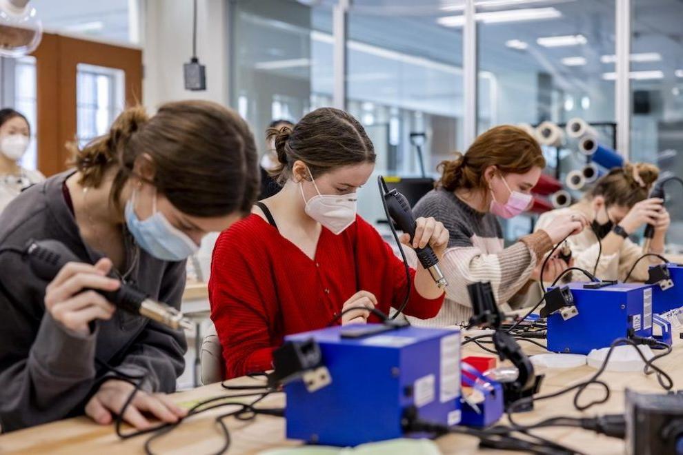 Students working in a maker lab.